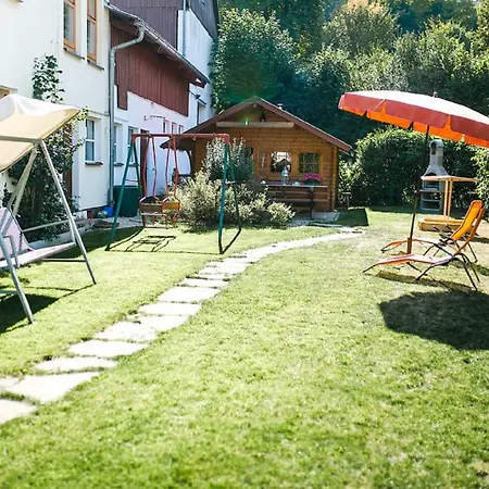 Hohes Ferienhaus *